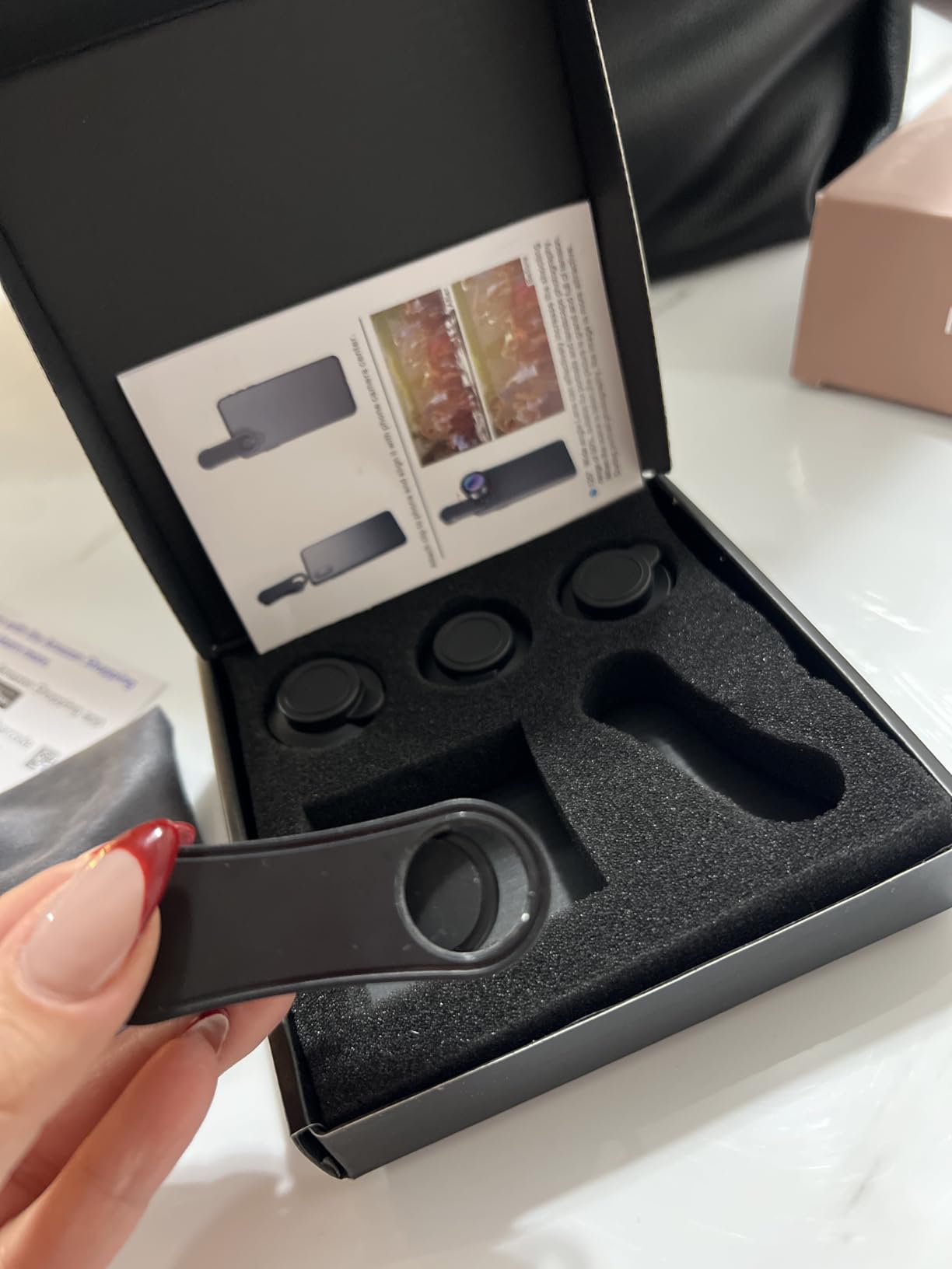 KEYWING Phone Camera Lens 3 in 1 Phone Lens Kit, 198 Fisheye Lens + 120 Super Wide-Angle Lens + 20x Macro Lens for iPhone Samsung Android Smartphone Black 3in1 Customer Review KEYWING Phone Camera Lens 3 in 1 Phone Lens Kit, 198 Fisheye Lens + 120 Super Wide-Angle Lens + 20x Macro Lens for iPhone Samsung Android Smartphone Black 3in1 - Customer Photo 2