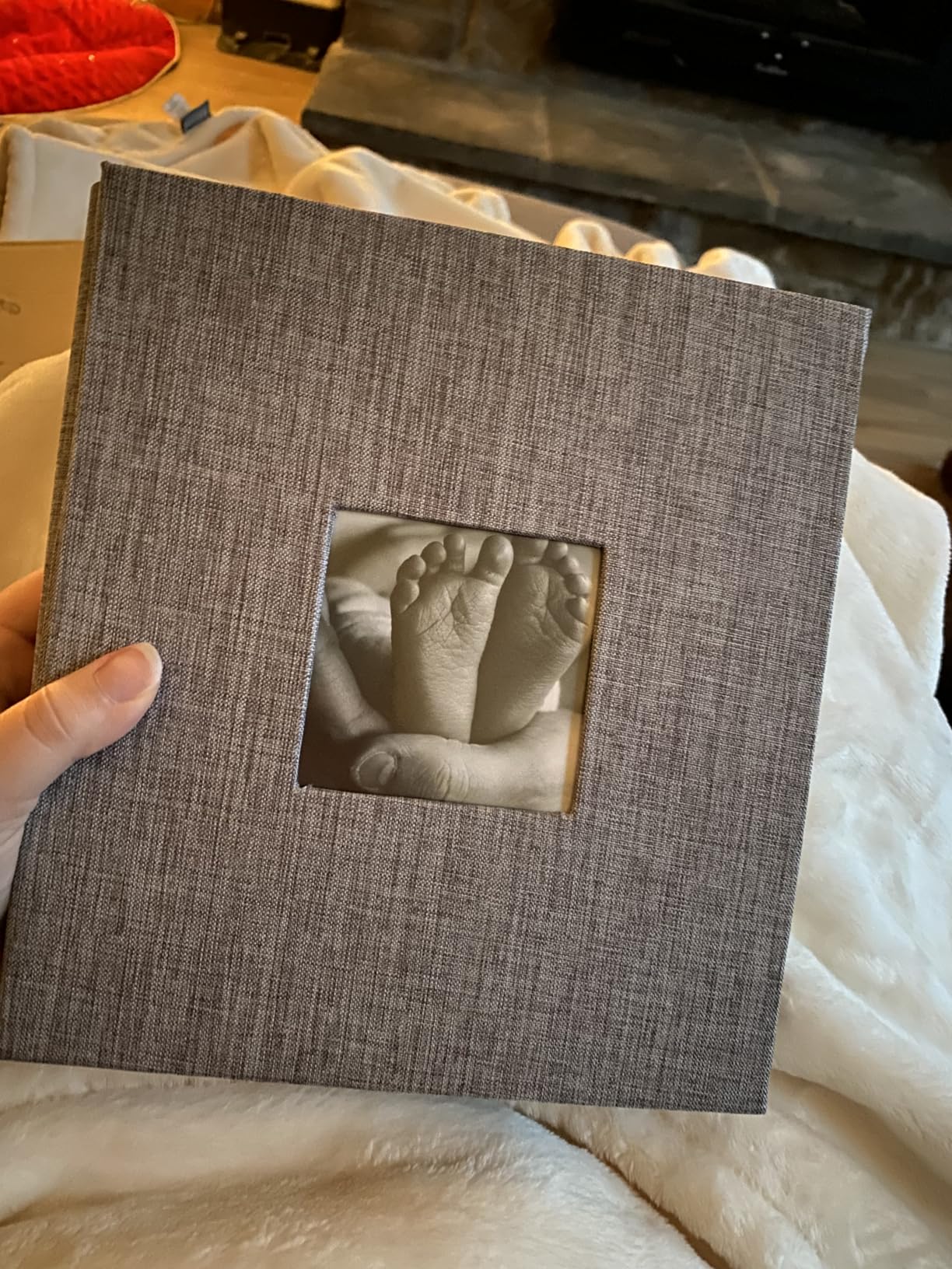 potricher Linen Hardcover Photo Album 4x6 600 Photos Large Capacity for Family Wedding Anniversary Baby Vacation (Gray, 600 Pockets) Customer Review potricher Linen Hardcover Photo Album 4x6 600 Photos Large Capacity for Family Wedding Anniversary Baby Vacation (Gray, 600 Pockets) - Customer Photo 2