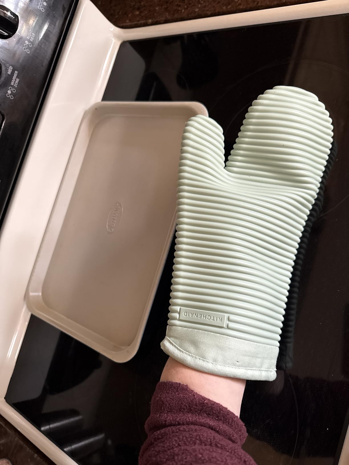 KITCHENAID Ribbed Soft Silicone Oven Mitt 2-Pack Set, 7.5 KITCHENAID Ribbed Soft Silicone Oven Mitt 2-Pack Set, 7.5