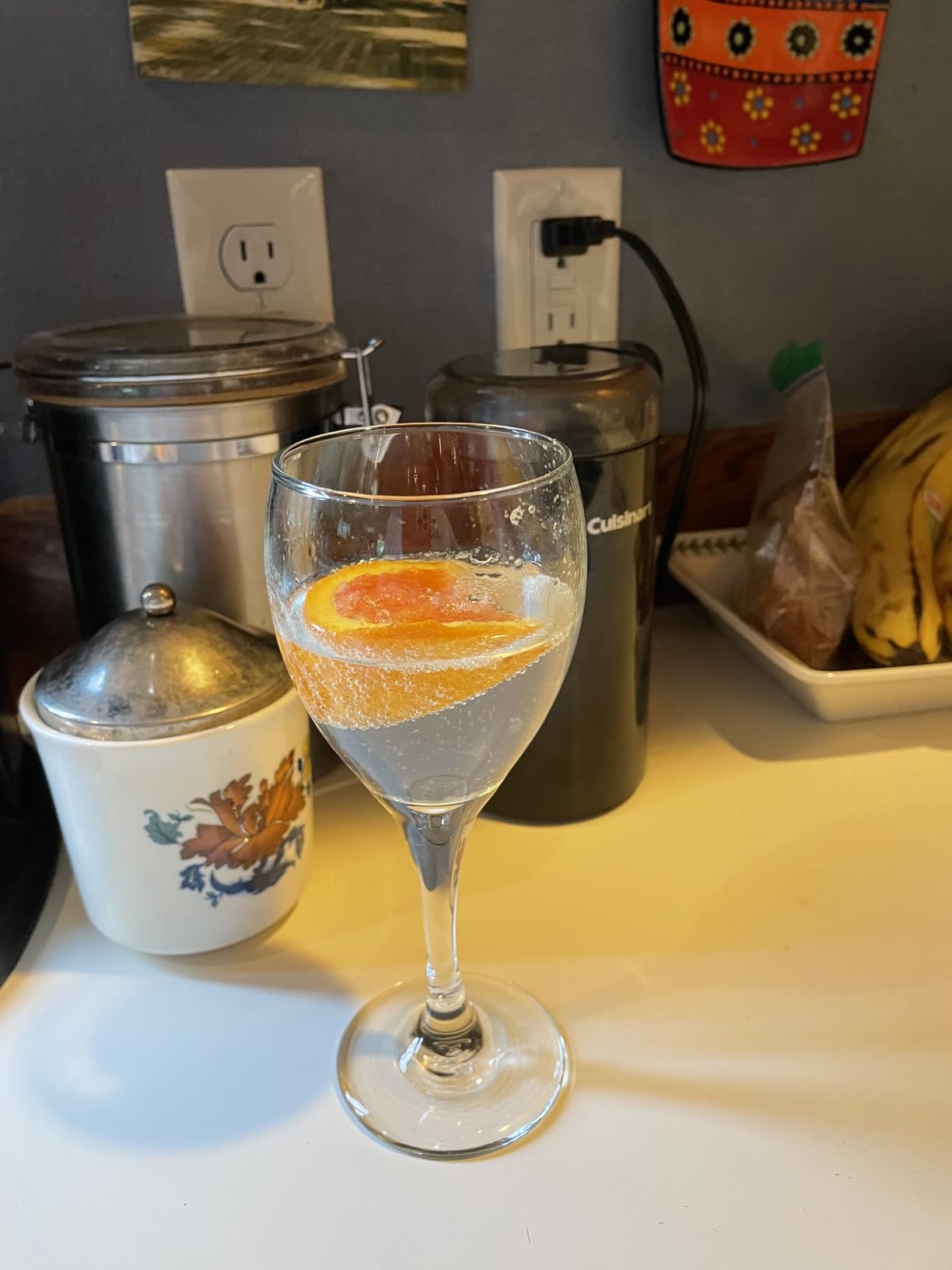 Drinkmate OmniFizz Sparkling Water and Soda Maker, Carbonates Any Drink, ULTIMATE BUNDLE - Includes three 60L CO2 Cylinders, Two Carbonation Bottles, and Fizz Infuser (Matte Black) - Customer Photo 2