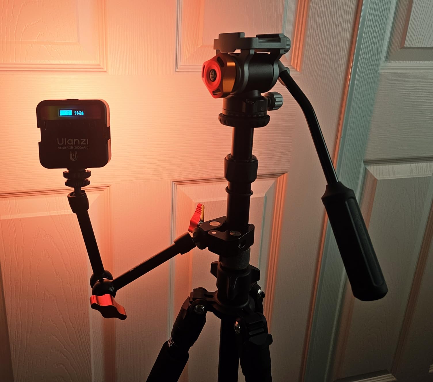 ULANZI VL49 RGB Video Lights, LED Camera Light 360° Full Color Portable Photography Lighting w 3 Cold Shoe, 2000mAh Rechargeable CRI 95+ 2500-9000K Dimmable Panel Lamp Support Magnetic Attraction Customer Review ULANZI VL49 RGB Video Lights, LED Camera Light 360° Full Color Portable Photography Lighting w 3 Cold Shoe, 2000mAh Rechargeable CRI 95+ 2500-9000K Dimmable Panel Lamp Support Magnetic Attraction - Customer Photo 1