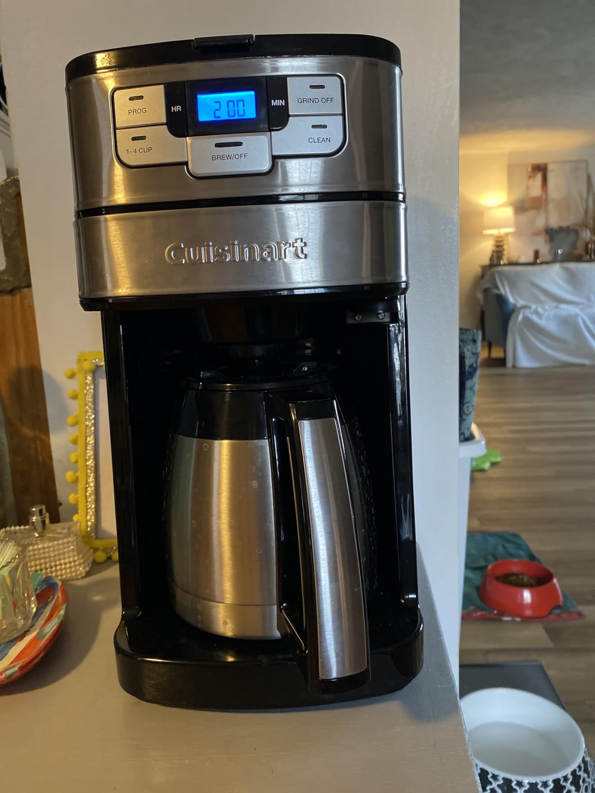 Cuisinart Coffee Center Grind and Brew Plus, Built-in Coffee Grinder, Coffeemaker and Single-Serve Brewer with 6oz, 8oz and 10oz Serving Size, Black/Silver, SS-GB1NAS Customer Review Cuisinart Coffee Center Grind and Brew Plus, Built-in Coffee Grinder, Coffeemaker and Single-Serve Brewer with 6oz, 8oz and 10oz Serving Size, Black/Silver, SS-GB1NAS - Customer Photo 2