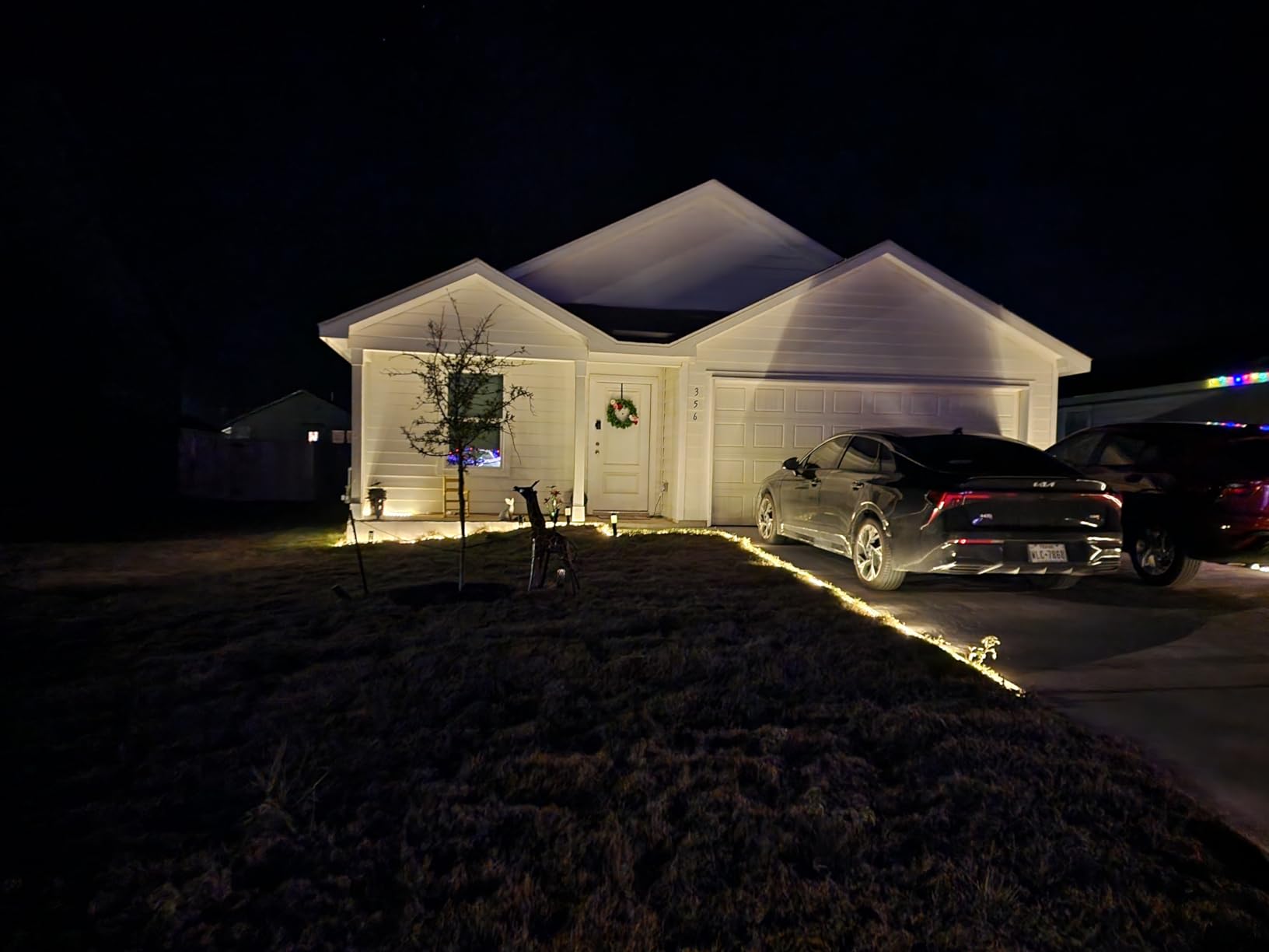 UltraPro LED Rope Lights, 25ft Classic Clear Rope, Warm White Light 3000K, Indoor/Outdoor, Flexible, Linkable, Durable, Rope Lights Outdoor, 54504 Customer Review UltraPro LED Rope Lights, 25ft Classic Clear Rope, Warm White Light 3000K, Indoor/Outdoor, Flexible, Linkable, Durable, Rope Lights Outdoor, 54504 - Customer Photo 2
