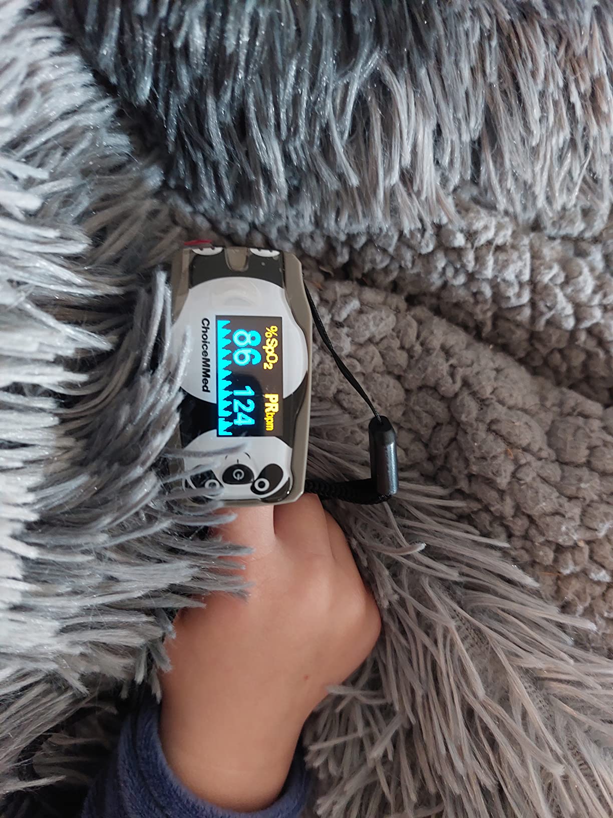 CHOICEMMED OLED Panda Pediatric Pulse Oximeter Fingertip – SP02 Pulse Oximeter for Kids – Children Blood Oxygen Saturation Monitor with Color OLED Screen - Child O2 Saturation Monitor with Batteries (Not for Infant or Newborn) Customer Review CHOICEMMED OLED Panda Pediatric Pulse Oximeter Fingertip – SP02 Pulse Oximeter for Kids – Children Blood Oxygen Saturation Monitor with Color OLED Screen - Child O2 Saturation Monitor with Batteries (Not for Infant or Newborn) - Customer Photo 2