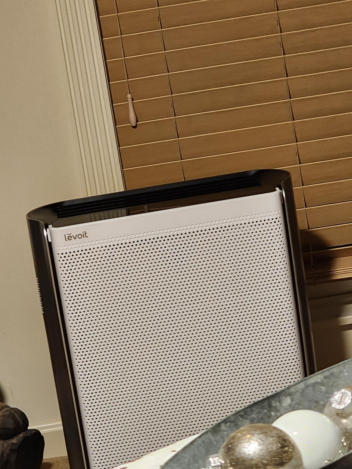 LEVOIT Air Purifiers for Home Large Room Up to 1733 Ft² With HEPA Sleep Mode, AHAM VERIFIDE, Auto Mode, Air Quality Monitor, Smart WiFi, 3-in-1 Filter For Pet Allergy, Smoke, Dust, Core 400S-P, White customer photo 1