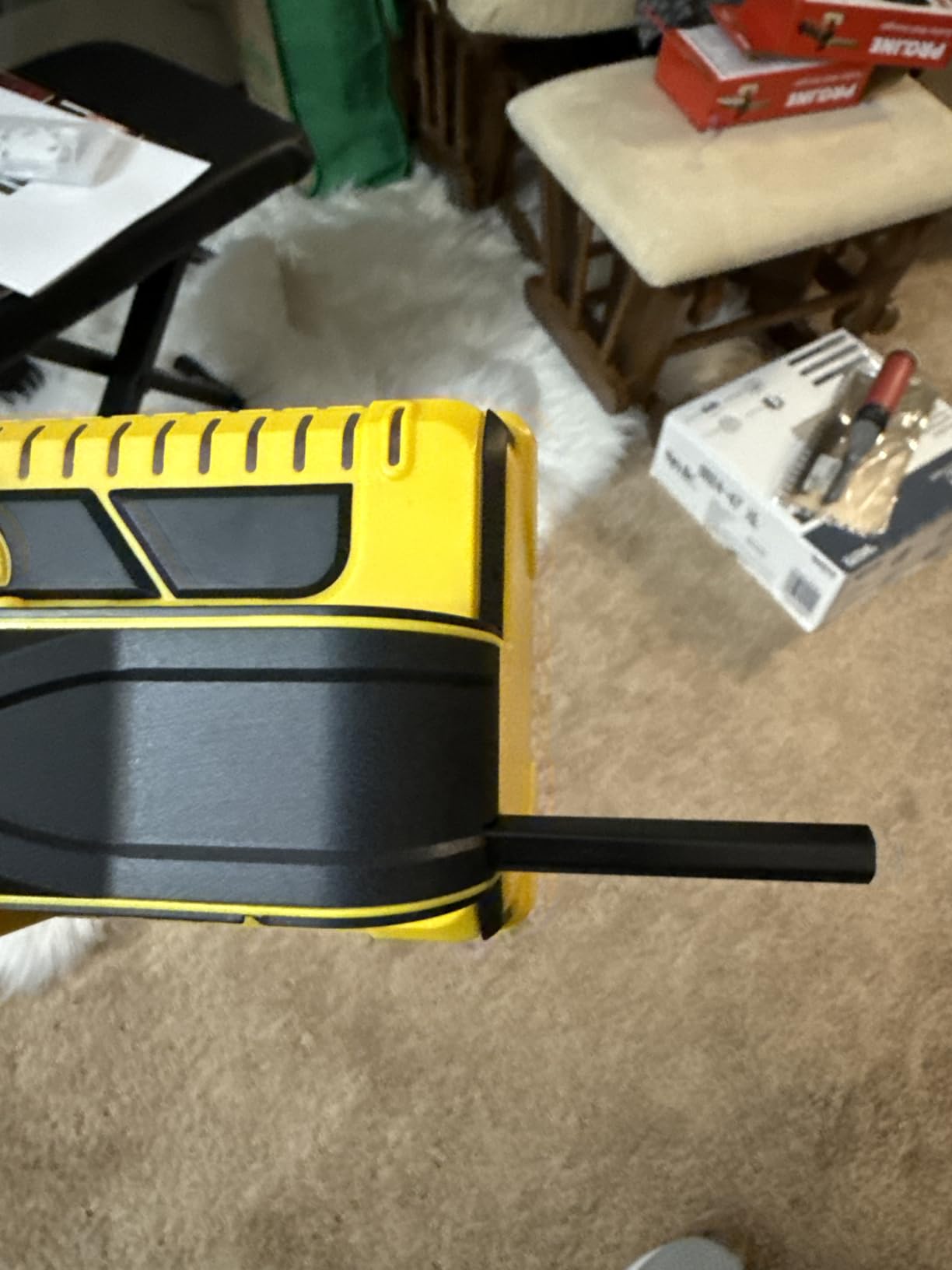 Franklin Sensors Prosensor M210 Stud Finder With 13-Sensors, Wood & Metal Stud Detector/Wall Scanner, Live Wire Detection, Made in the USA - Customer Photo 1