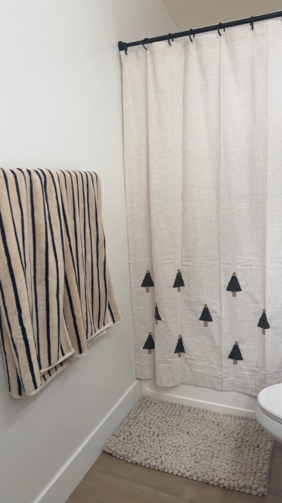 Brooklinen Super-Plush Turkish Cotton Hand Towels - Set of 2 - Cotton, 820 GSM, Highly Absorbent, Machine Washable, Perfect for Home & Bathroom (20 Best Hand Towel