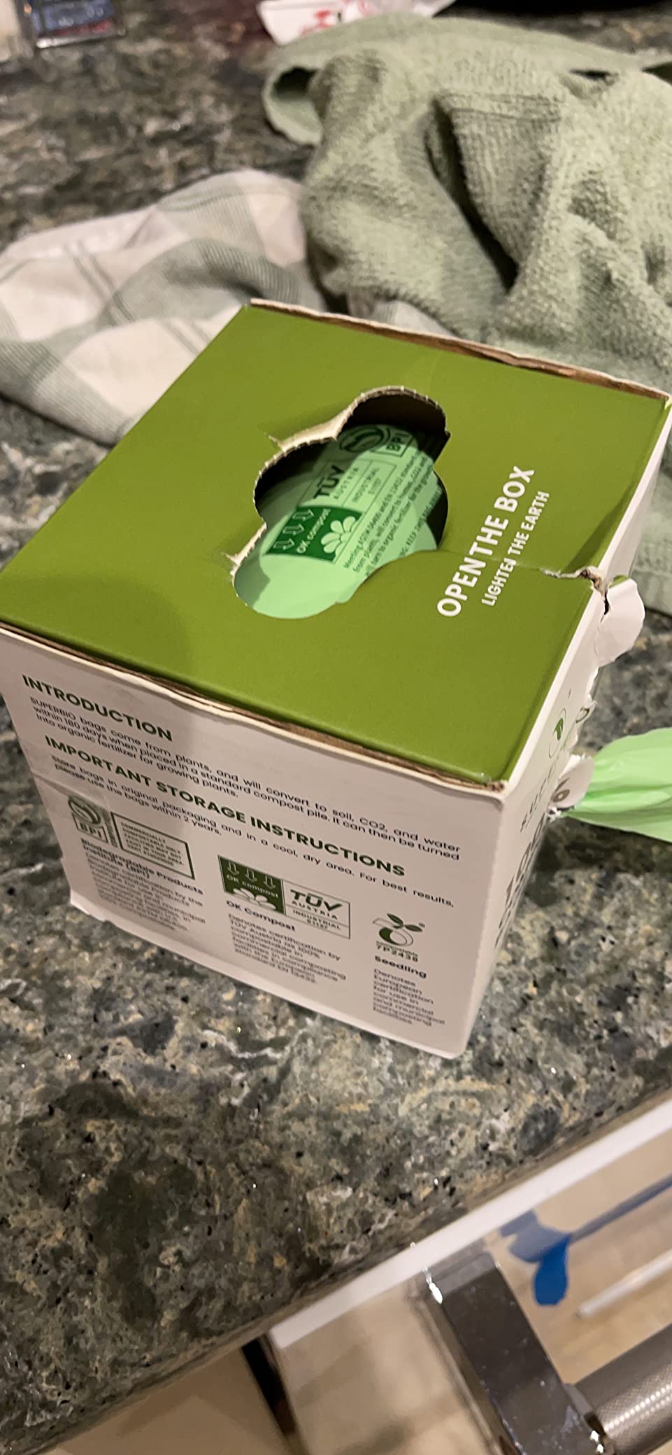 SUPERBIO 13 Gallon Compostable Kitchen Waste Bags with Handles, Food Scrap Bags Certified by BPI, OK compost INDUSTRIAL, 30 Count, 49.2L Customer Review SUPERBIO 13 Gallon Compostable Kitchen Waste Bags with Handles, Food Scrap Bags Certified by BPI, OK compost INDUSTRIAL, 30 Count, 49.2L - Customer Photo 3