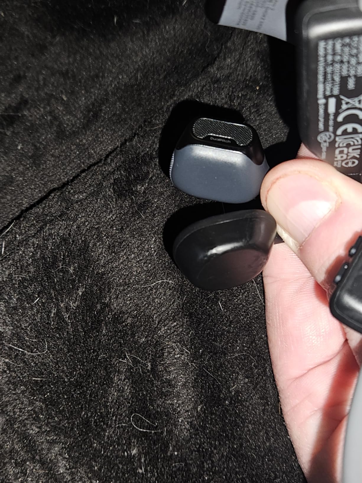 SHOKZ OpenMove - Open-Ear Bluetooth Sport Headphones, Bone Conduction Wireless Earphones, Sweatproof for Running and Workouts customer photo 2
