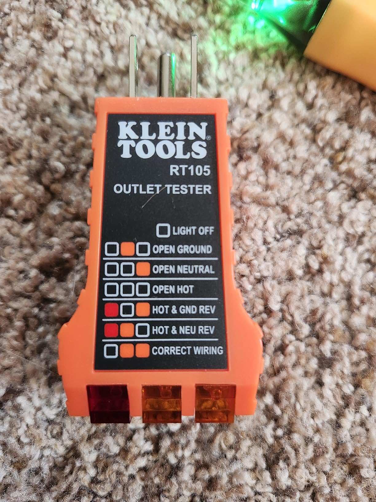 Klein Tools 69149P Electrical Test Kit with Digital Multimeter, Non-Contact Voltage Tester and Electrical Outlet Tester, Leads and Batteries Customer Review Klein Tools 69149P Electrical Test Kit with Digital Multimeter, Non-Contact Voltage Tester and Electrical Outlet Tester, Leads and Batteries - Customer Photo 1