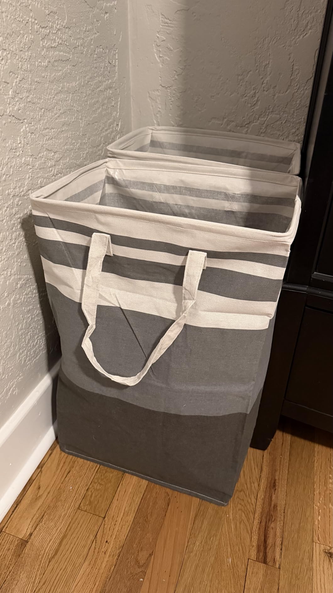 HomeHacks 2 Pack Large Laundry Baskets, Waterproof, Freestanding Laundry Hampers, Collapsible Clothes Hamper with Reinforced Handles in Laundry Room, College Dorm, Bathroom, Bedroom (Grey, 75Lx2) Customer Review HomeHacks 2 Pack Large Laundry Baskets, Waterproof, Freestanding Laundry Hampers, Collapsible Clothes Hamper with Reinforced Handles in Laundry Room, College Dorm, Bathroom, Bedroom (Grey, 75Lx2) - Customer Photo 1
