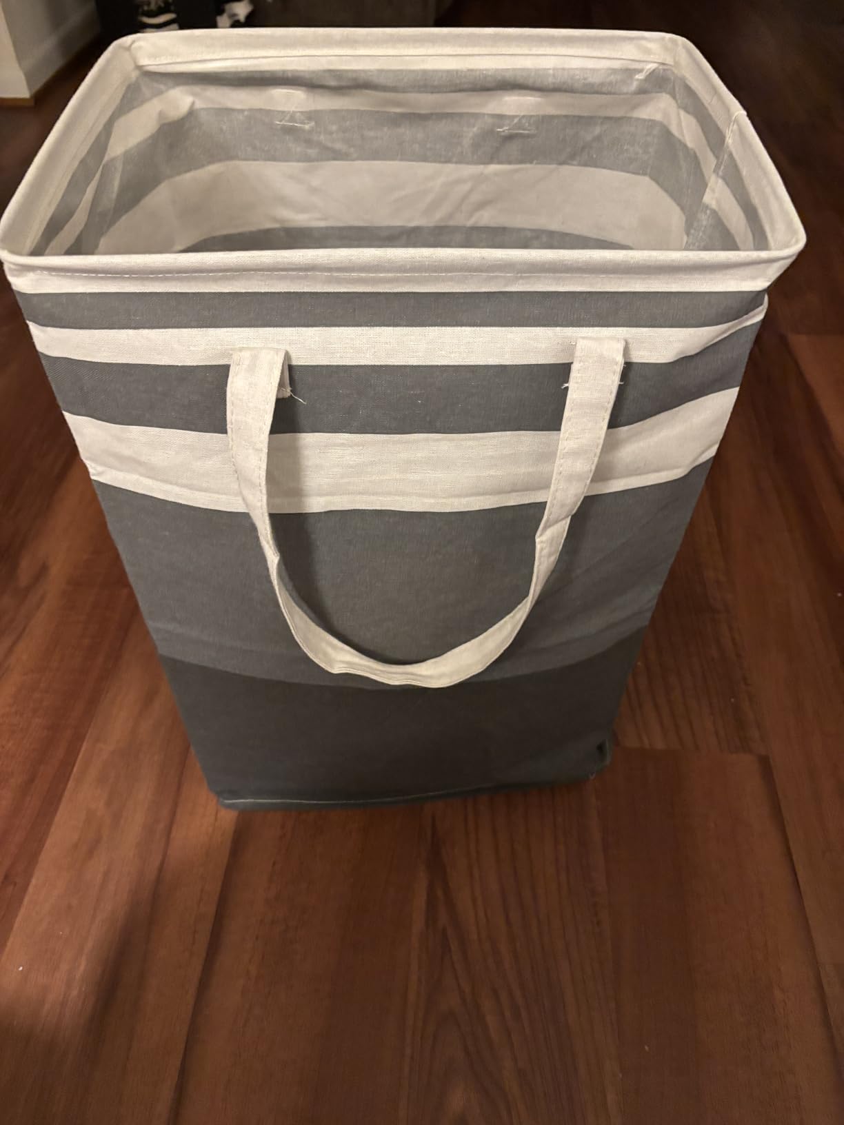 HomeHacks 2 Pack Large Laundry Baskets, Waterproof, Freestanding Laundry Hampers, Collapsible Clothes Hamper with Reinforced Handles in Laundry Room, College Dorm, Bathroom, Bedroom (Grey, 75Lx2) Customer Review HomeHacks 2 Pack Large Laundry Baskets, Waterproof, Freestanding Laundry Hampers, Collapsible Clothes Hamper with Reinforced Handles in Laundry Room, College Dorm, Bathroom, Bedroom (Grey, 75Lx2) - Customer Photo 2