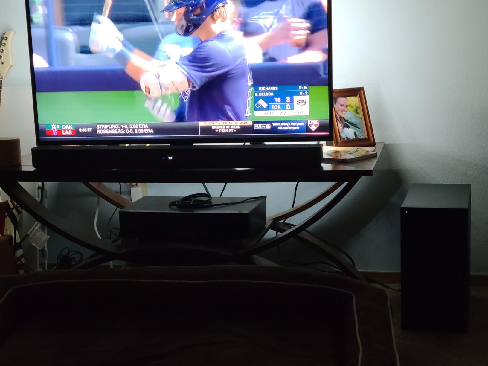 Sony HT-S400 2.1ch Soundbar with Powerful Wireless subwoofer, S-Force PRO Front Surround Sound, and Dolby Digital Customer Review Sony HT-S400 2.1ch Soundbar with Powerful Wireless subwoofer, S-Force PRO Front Surround Sound, and Dolby Digital - Customer Photo 2