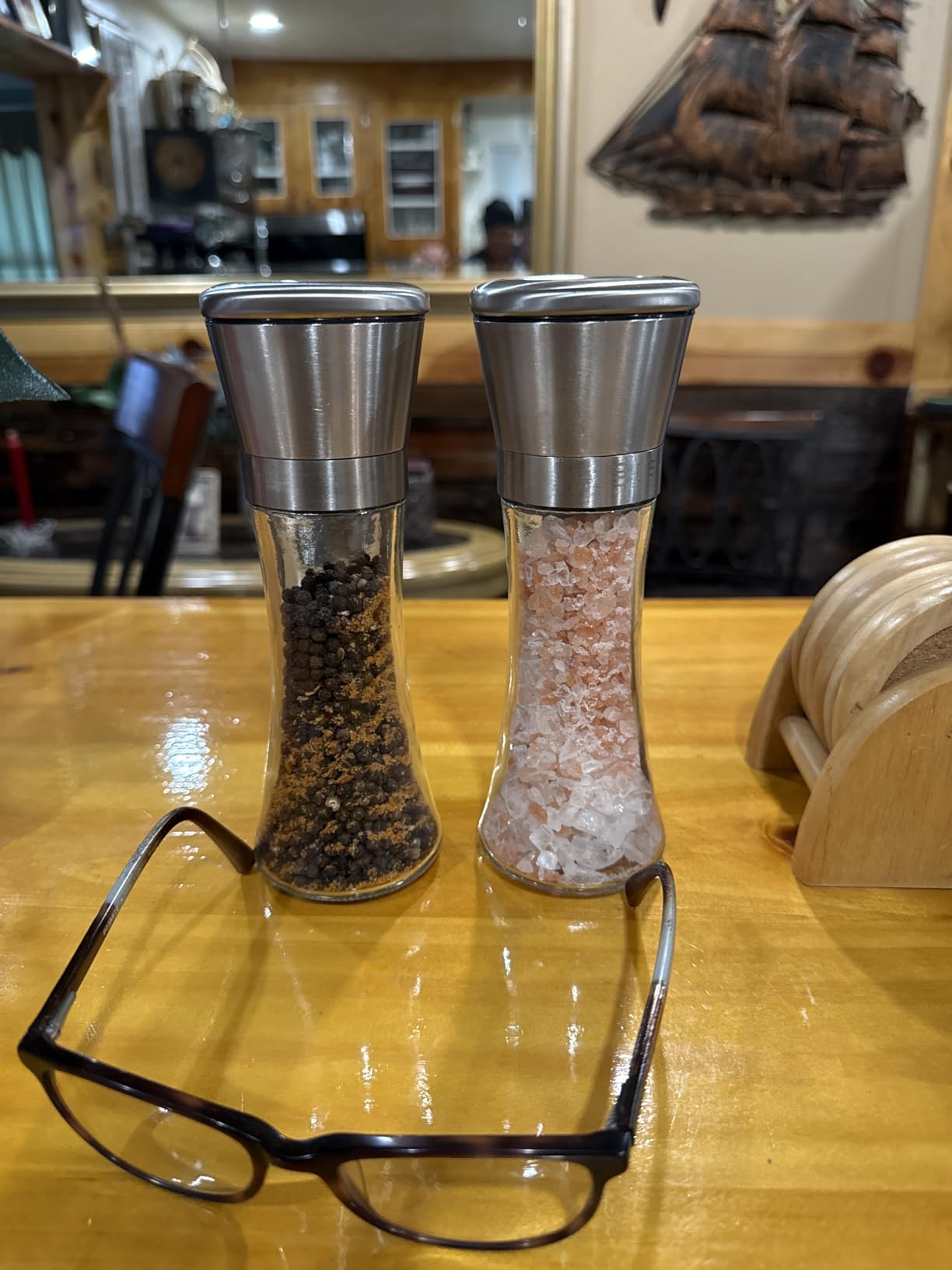Premium Salt and Pepper Grinder Set of 2 - Two Refillable Stainless Steel Sea Salt & Spice Shakers with Adjustable Coarse Mills - Easy Clean Ceramic Grinders w/BONUS Silicone Funnel & Cleaning Brush Customer Review Premium Salt and Pepper Grinder Set of 2 - Two Refillable Stainless Steel Sea Salt & Spice Shakers with Adjustable Coarse Mills - Easy Clean Ceramic Grinders w/BONUS Silicone Funnel & Cleaning Brush - Customer Photo 1