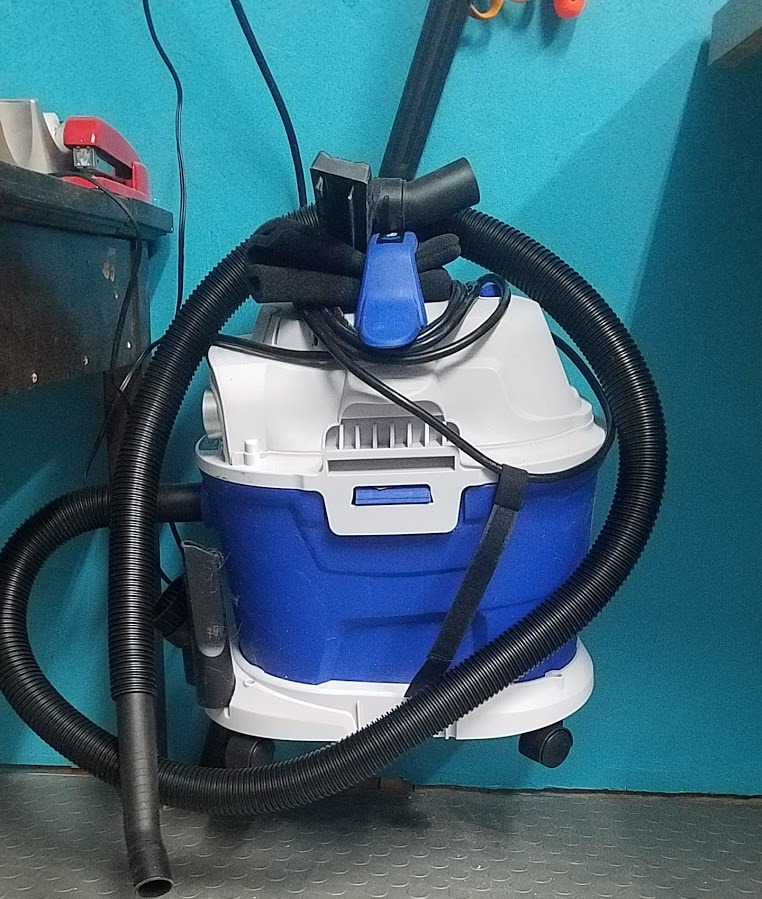 Vacmaster 3.2-Gallon 2.5 Peak HP Wet/Dry Vacuum - VHB305M 1101 Customer Review Vacmaster 3.2-Gallon 2.5 Peak HP Wet/Dry Vacuum - VHB305M 1101 - Customer Photo 2