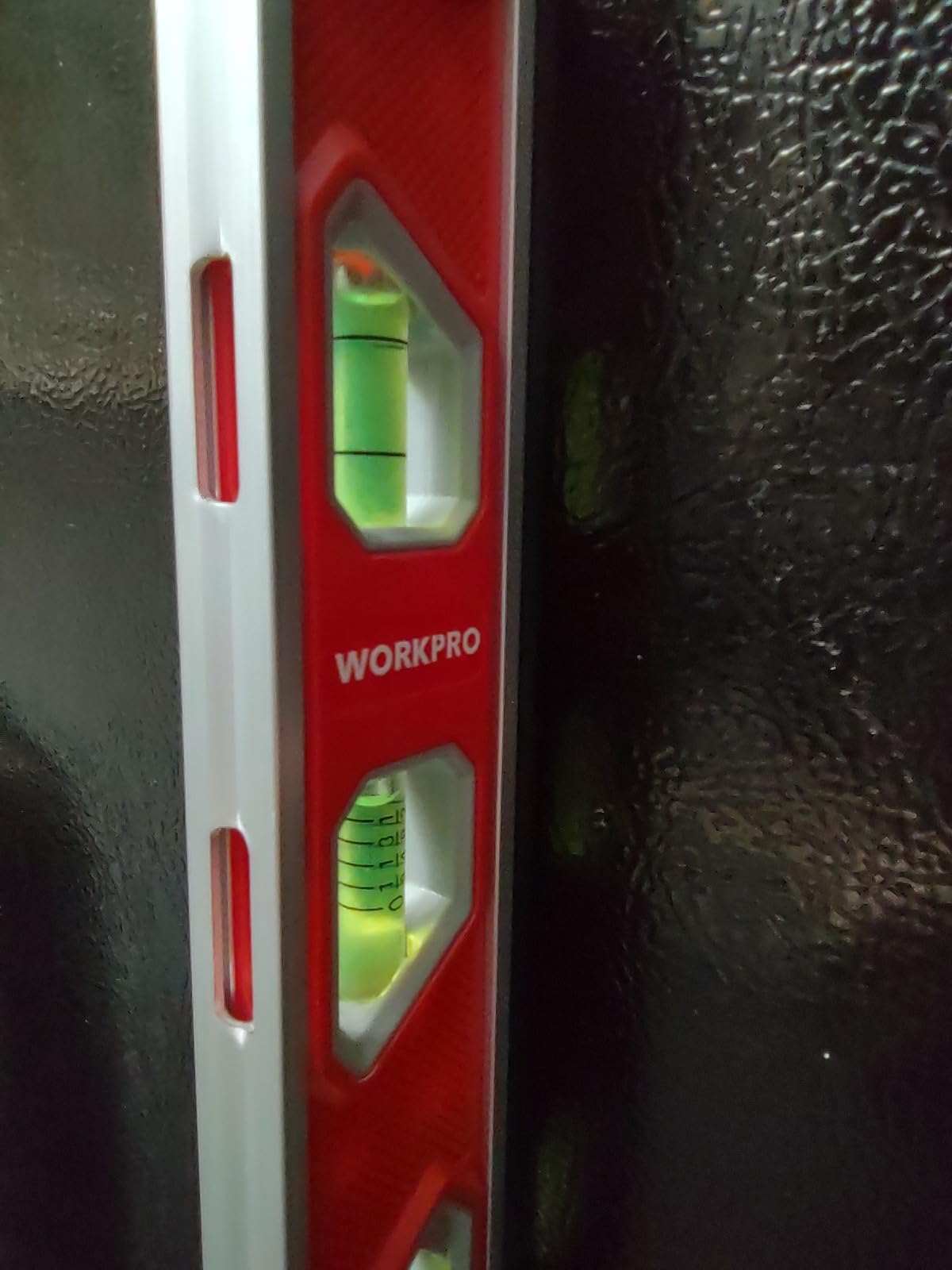 WORKPRO 12 Inch Torpedo Level, Magnetic Small Leveler Tool, Plumbing Level with Pitch Vial, Aluminum Reinforced, 4 Bubbles, V-Groove for Conduit Bending Customer Review WORKPRO 12 Inch Torpedo Level, Magnetic Small Leveler Tool, Plumbing Level with Pitch Vial, Aluminum Reinforced, 4 Bubbles, V-Groove for Conduit Bending - Customer Photo 2