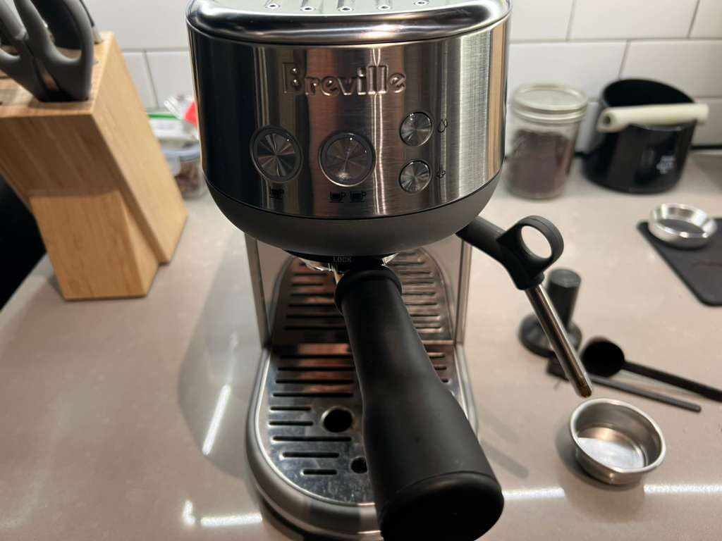 Breville BES450BSS Bambino Espresso Machine, Brushed Stainless Steel | Make café-quality espresso, lattes and cappuccinos at home with this compact, manual coffee maker | Beginner-friendly customer photo 1