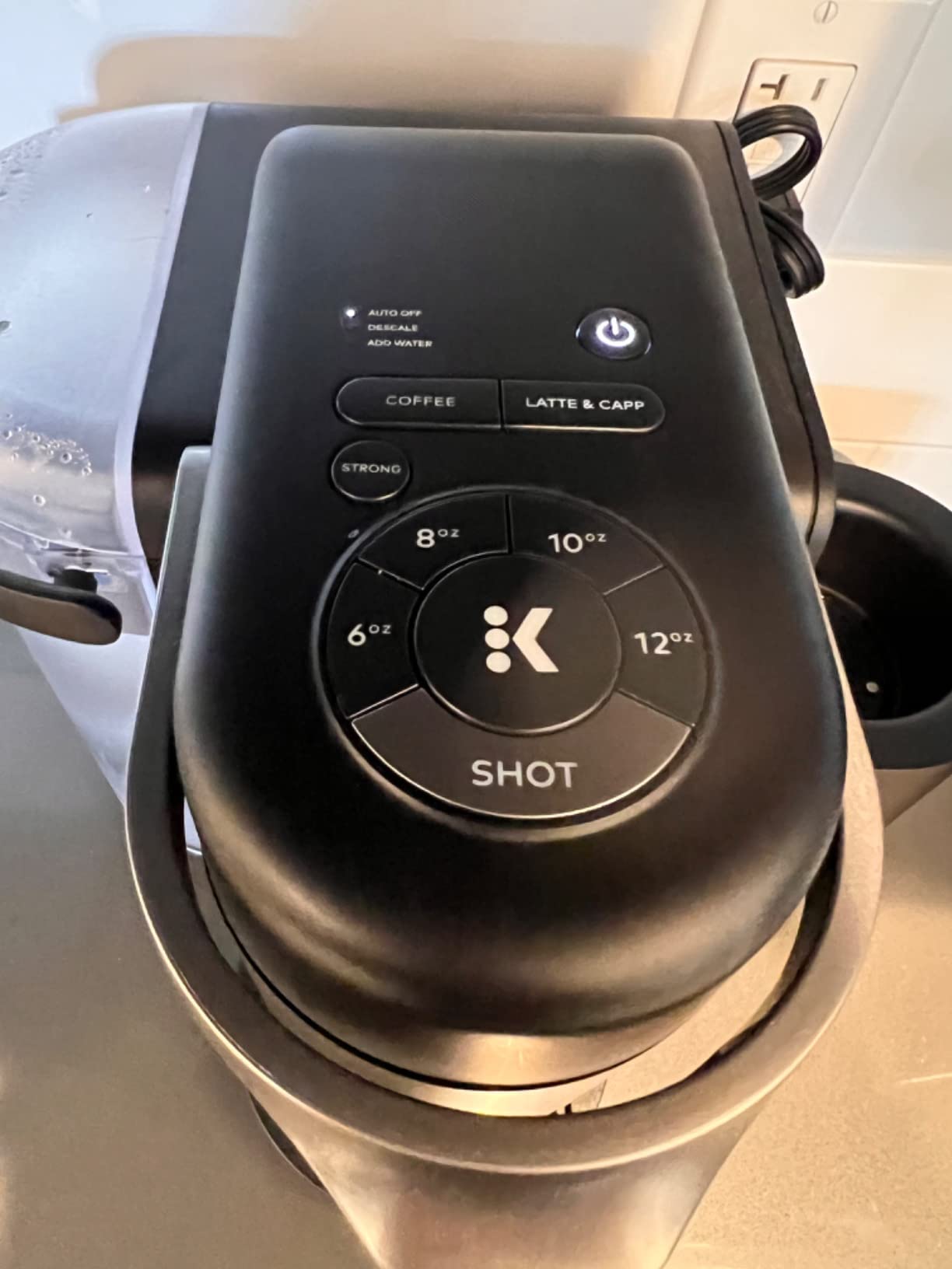 Keurig K-Café SMART Single Serve Coffee Maker with WiFi Compatibility, Latte and Cappuccino Machine with Built-In Frother, 6 Brew Sizes, Black customer photo 1