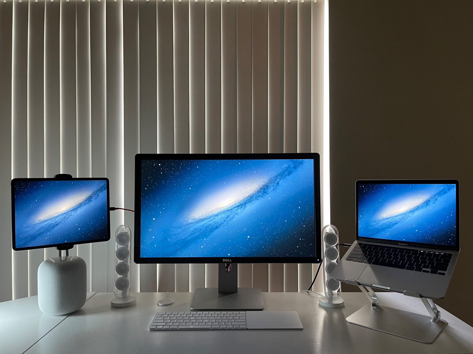 Twelve South HoverBar Duo iPad Stand (2nd Gen) - Adjustable Tablet Stand for Desk with Weighted Base & Clamp Attachment for Mounting - Customer Photo 2