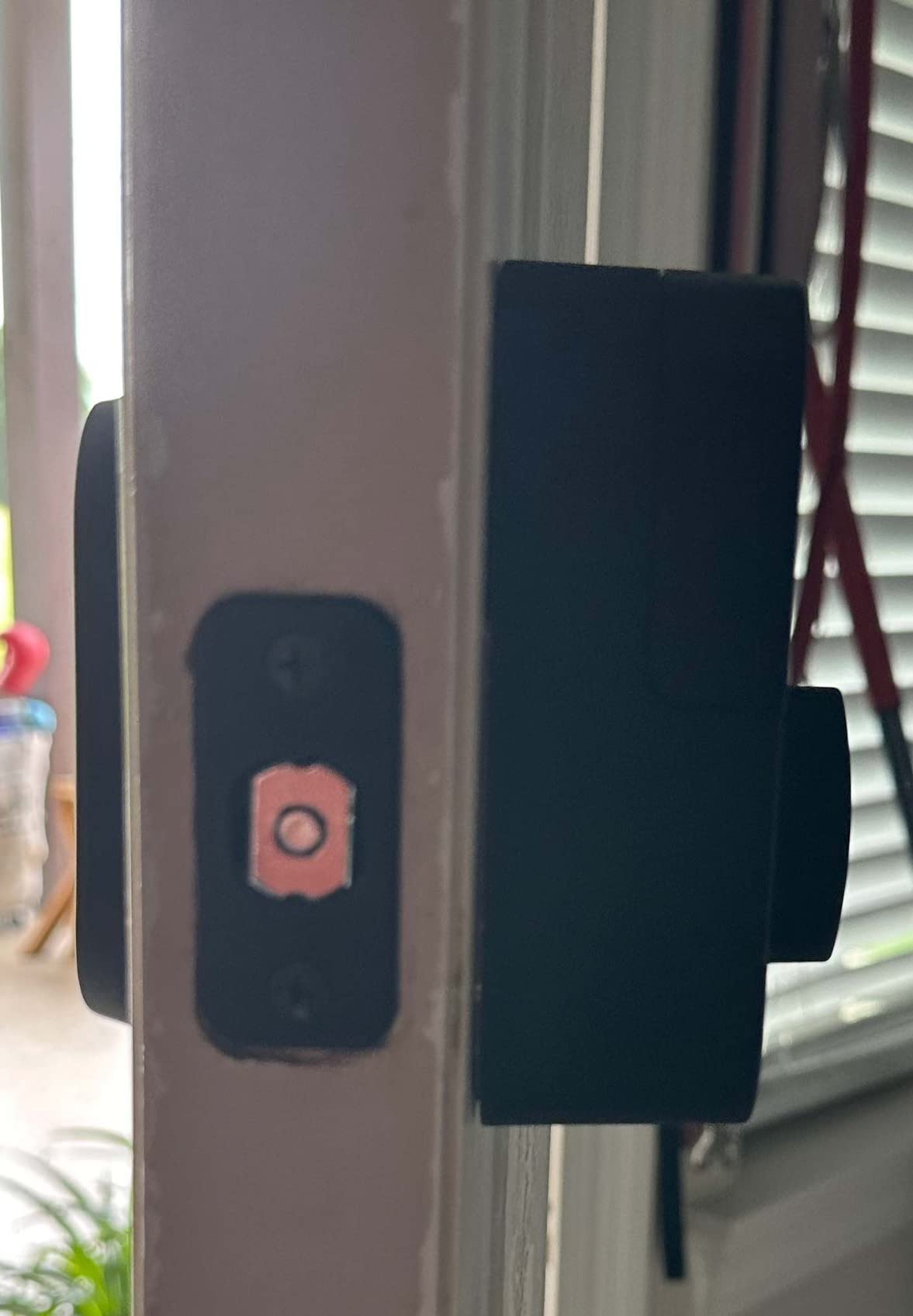 Yale Security Assure Lock 2 Deadbolt, Black Suede Keyed Smart Entry Door Lock with Wi-Fi Connected Keypad for Code Entry and Remote Access, YRD410-WF1-BSP - Customer Photo 1