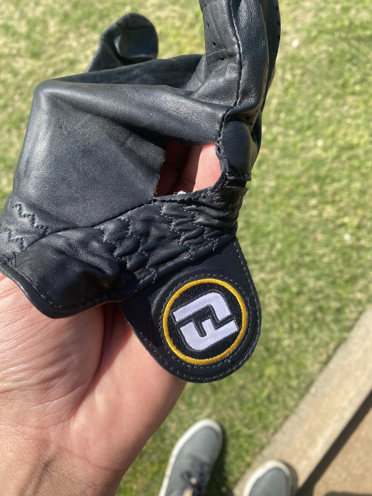 FootJoy Men's StaSof Golf Glove Customer Review FootJoy Men's StaSof Golf Glove - Customer Photo 5