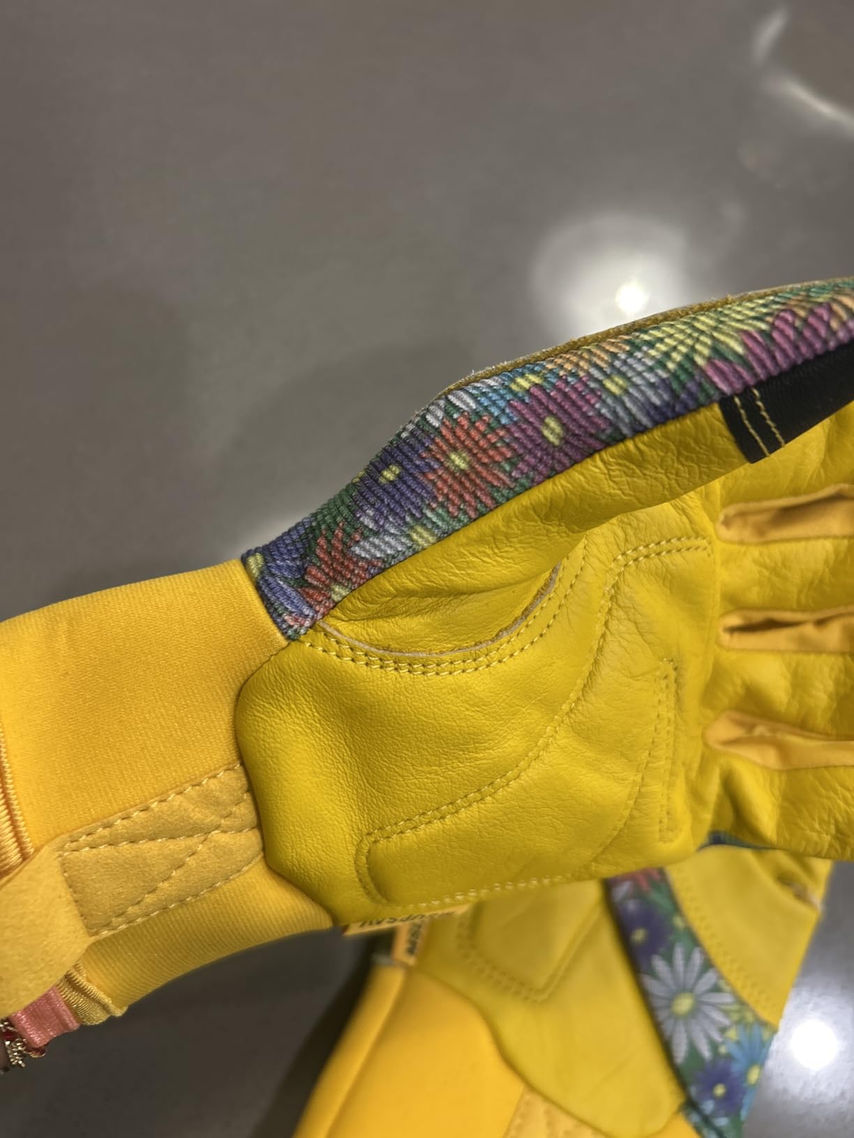 Thorn Proof&Puncture Resistant Gardening Gloves with Grip,Garden Glove for Women, Leather Yard Work Gifts - Customer Photo 2
