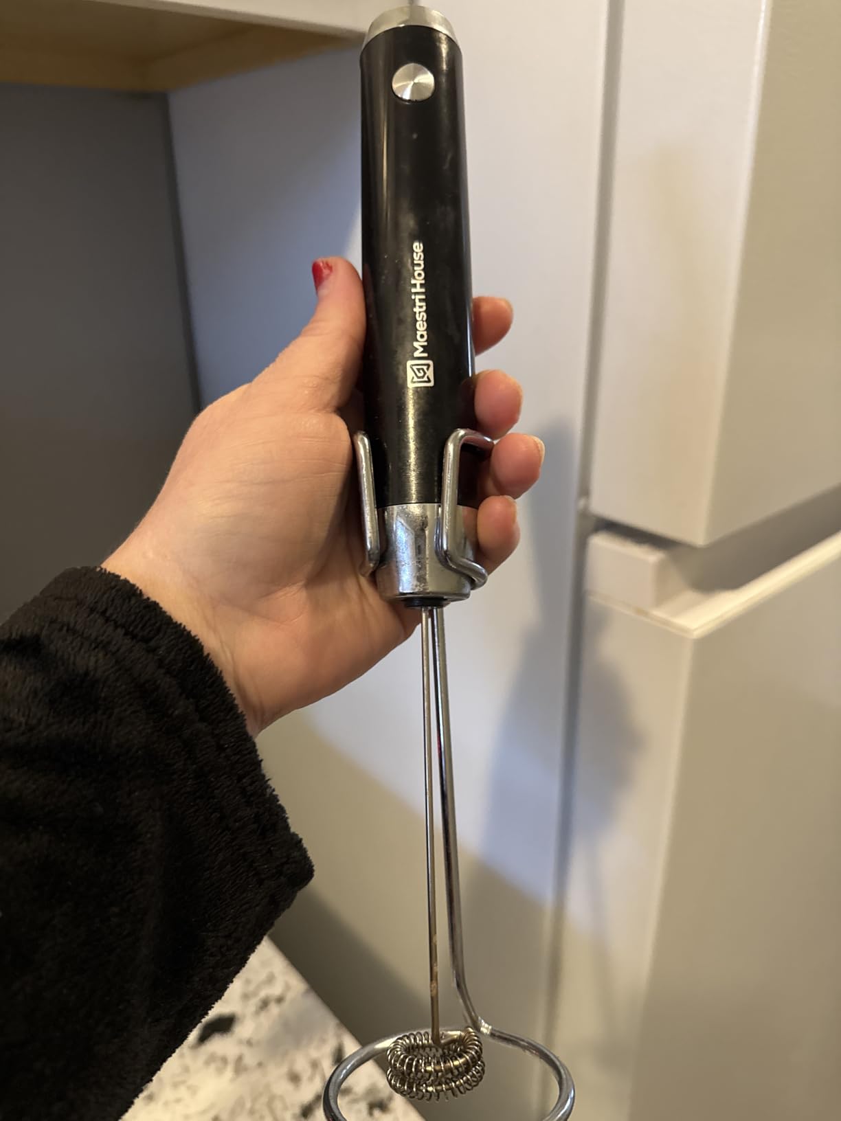 Maestri House Rechargeable Milk Frother with Stand, LunaFro Handheld Electric Foam Maker Waterproof Detachable Stainless Steel Whisk Drink Mixer Foamer for Lattes, Cappuccino - Customer Photo 2