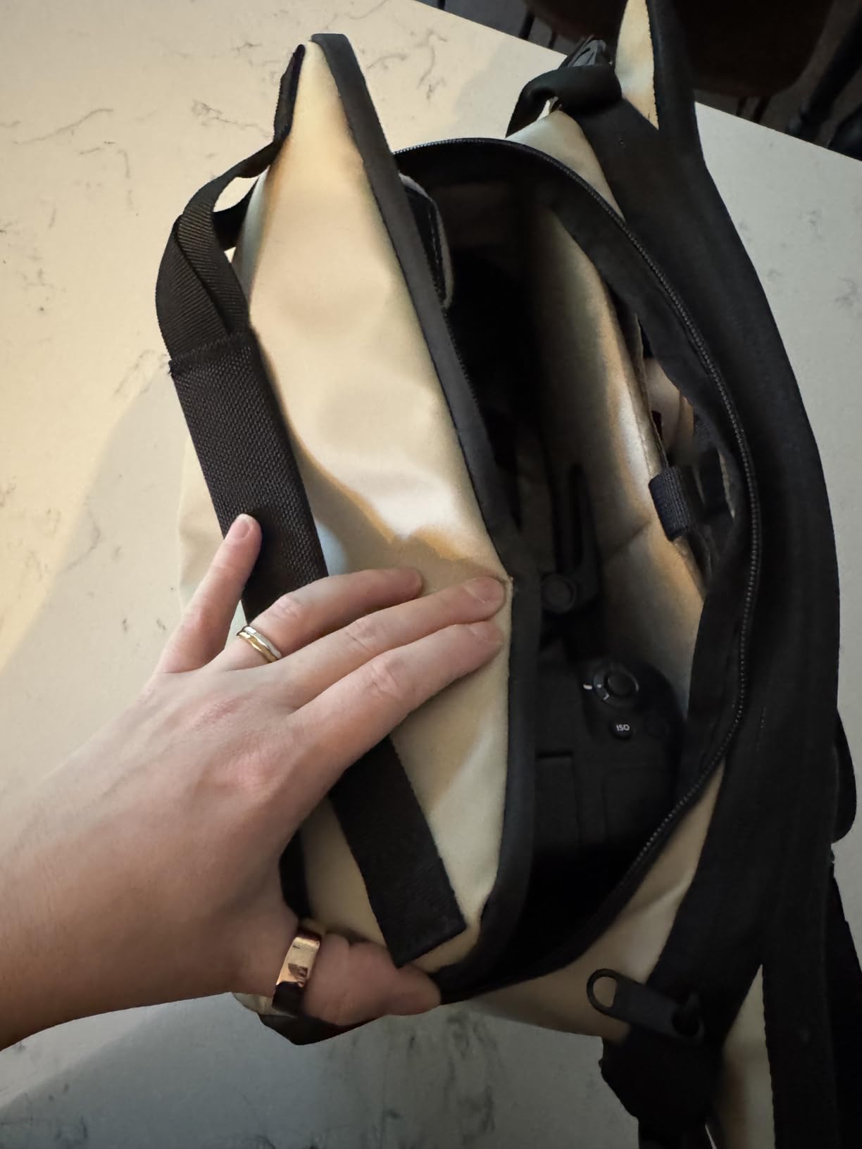 WANDRD ROGUE V1 6L Sling: Compact Camera Sling and Crossbody Bag Customer Review WANDRD ROGUE V1 6L Sling: Compact Camera Sling and Crossbody Bag - Customer Photo 3