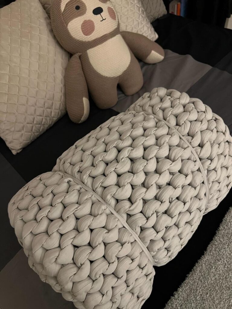 Bearaby Cotton Hand-Knit Weighted Blanket - Organic, Sustainable, No Beads, Machine Washable (15 lbs, 40 Best Weighted Blanket