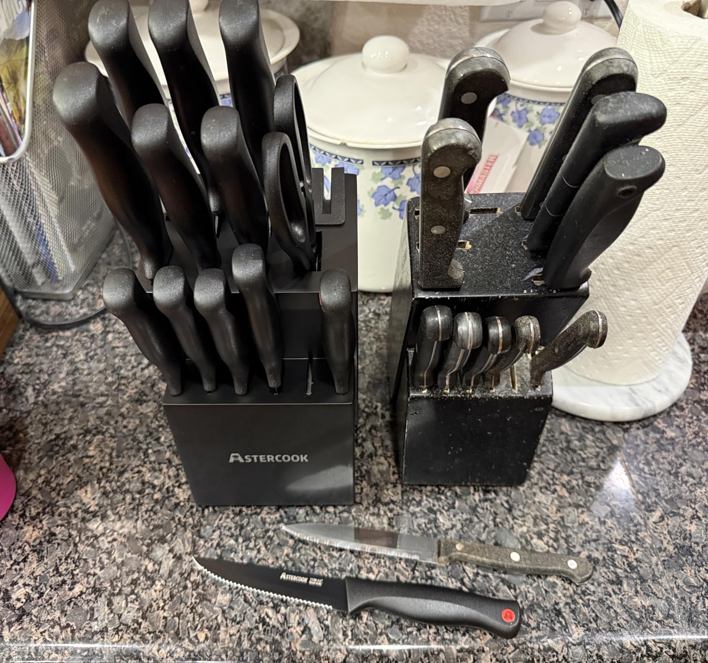 Astercook Knife Set for Kitchen with Block and Sharpener 15pcs German | Stainless Steel Kitchen Utensils Set Dishwasher Safe customer photo 1
