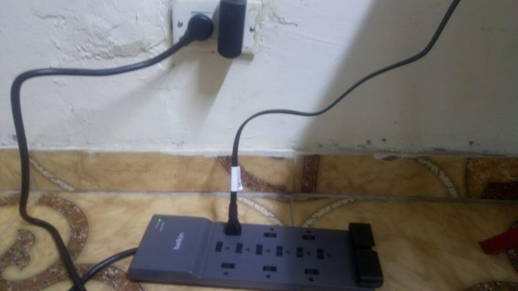 Belkin 12-Outlet Surge Protector Power Strip w/ 12 AC Outlets & 8ft Flat Plug, UL-listed Heavy-Duty Extension Cord for Home, Office, Travel, Computer, Laptop, Charger - 3,940 Joules of Protection Customer Review Best Surge Protector