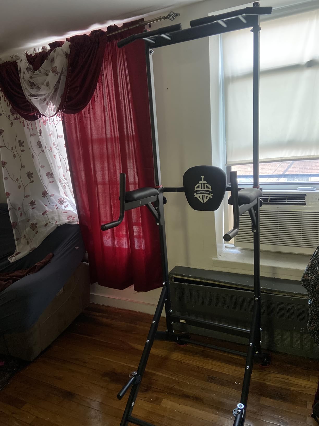 Sportsroyals Power Tower Pull Up Bar Station, 450LBS Stable Pull Up Dip Station for Home Gym Strength Training Equipment Customer Review Sportsroyals Power Tower Pull Up Bar Station, 450LBS Stable Pull Up Dip Station for Home Gym Strength Training Equipment - Customer Photo 1