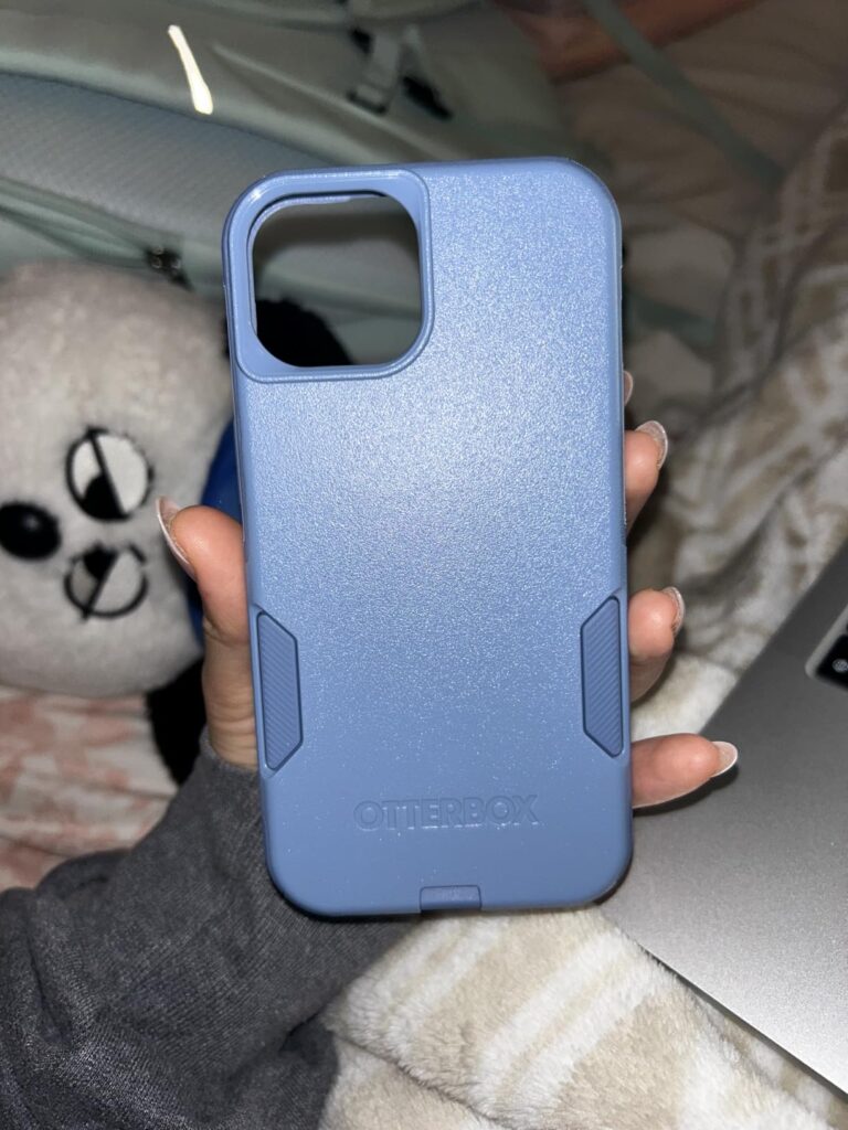 OtterBox iPhone 16e, 15, 14, & 13 Commuter Series Case - Black, Slim & Tough, Pocket-Friendly, with Port Protection Customer Review Best iPhone 15 Case