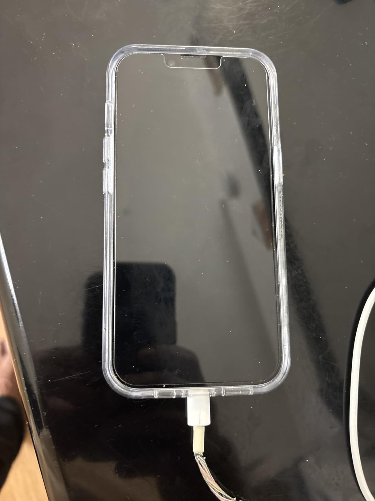 OtterBox iPhone 16e, 15, 14, & 13 Symmetry Series Case - BLACK, snaps to MagSafe, ultra-sleek, raised edges protect camera & screen (ships in polybag) Customer Review OtterBox iPhone 16e, 15, 14, & 13 Symmetry Series Case - BLACK, snaps to MagSafe, ultra-sleek, raised edges protect camera & screen (ships in polybag) - Customer Photo 1