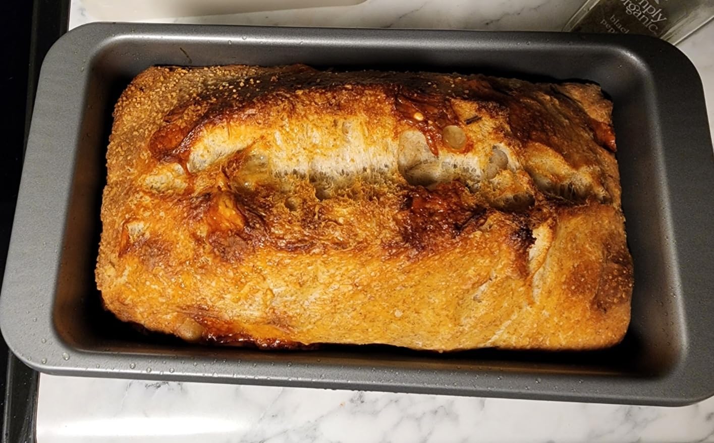 KitchenAid Nonstick Swiss Engineered Aluminized Steel Loaf Pan, Dishwasher Safe, 9 x 5 Inch, Contour Silver Customer Review KitchenAid Nonstick Swiss Engineered Aluminized Steel Loaf Pan, Dishwasher Safe, 9 x 5 Inch, Contour Silver - Customer Photo 1