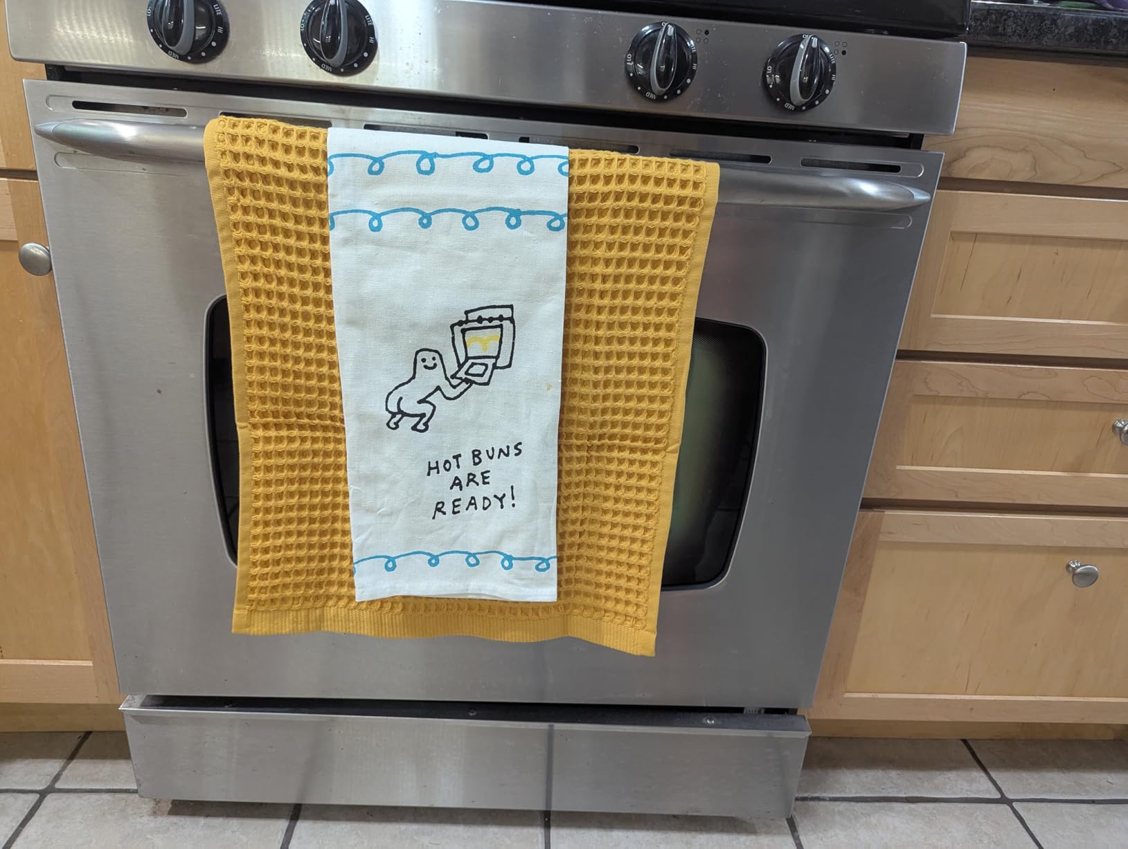 PÜSKÜL Waffle Kitchen & Hand Towel Organic 100% Turkish Cotton Set of 3 Beige - Premium Quality, Soft, Quick-Dry, Absorbent, Lint-Free Waffle Weave Towels 32X16 Inches (3, Beige) Customer Review PÜSKÜL Waffle Kitchen & Hand Towel Organic 100% Turkish Cotton Set of 3 Beige - Premium Quality, Soft, Quick-Dry, Absorbent, Lint-Free Waffle Weave Towels 32X16 Inches (3, Beige) - Customer Photo 3