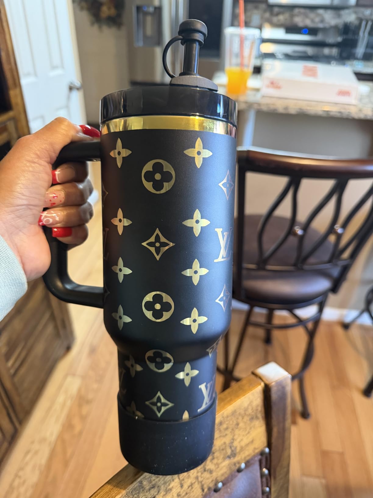 STANLEY Quencher H2.0 Tumbler with Handle and Straw 40 oz | Flowstate 3-Position Lid | Cup Holder Compatible for Travel | Insulated Stainless Steel Cup | BPA-Free | Cream 2.0 - Customer Photo 1