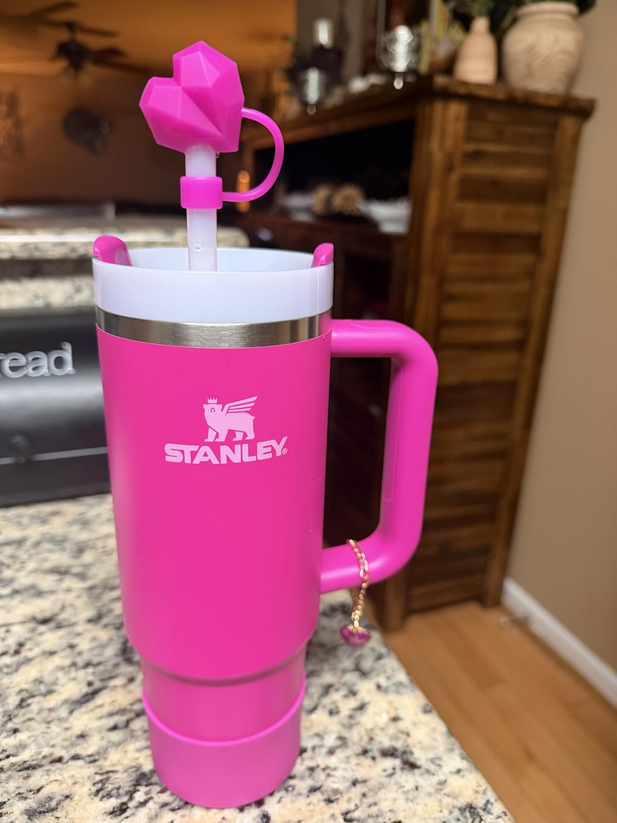 STANLEY Quencher H2.0 Tumbler with Handle and Straw 40 oz | Flowstate 3-Position Lid | Cup Holder Compatible for Travel | Insulated Stainless Steel Cup | BPA-Free | Cream 2.0 - Customer Photo 2