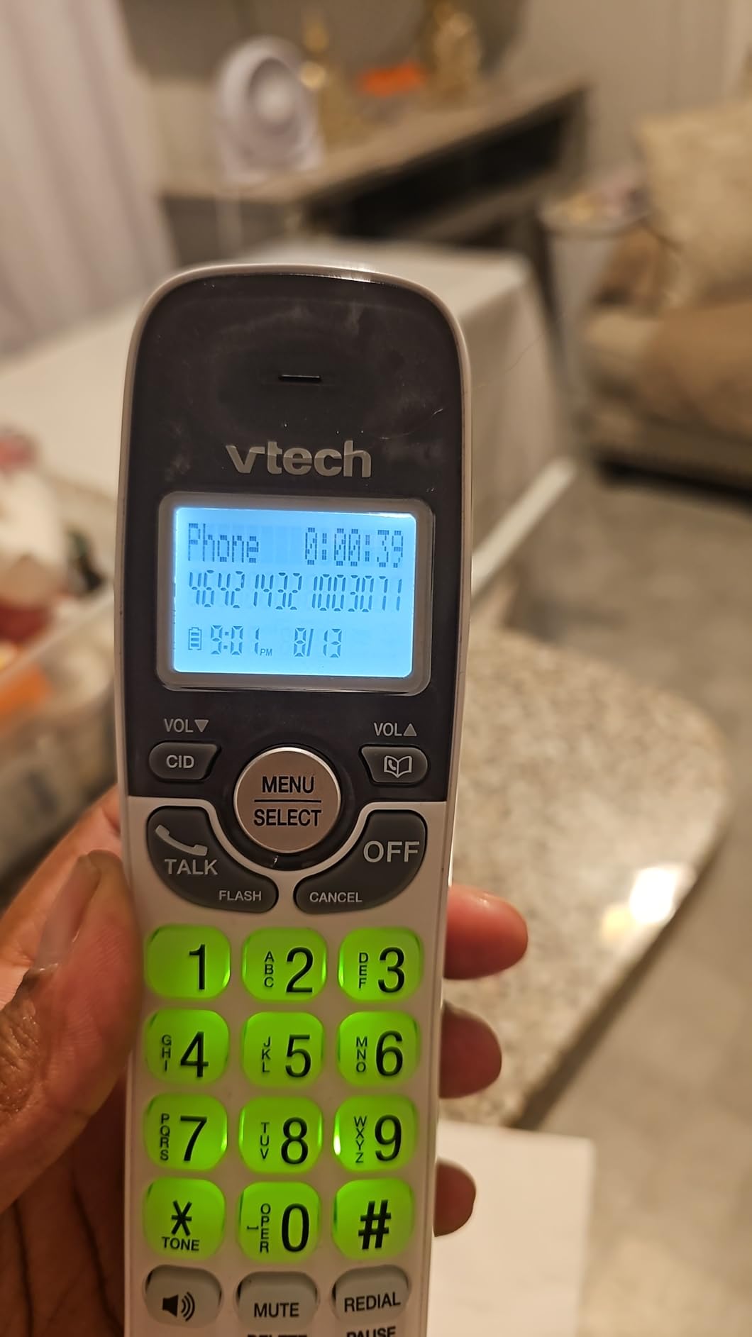 VTech Cordless Phone with DECT 6.0, Full-Duplex Speakerphone, Lighted Display, Backlit Keypad, Caller ID/Call Waiting, Volume Control, Hearing Aid Compatible, Wall Mount | VG131-11 (Black) - Customer Photo 2