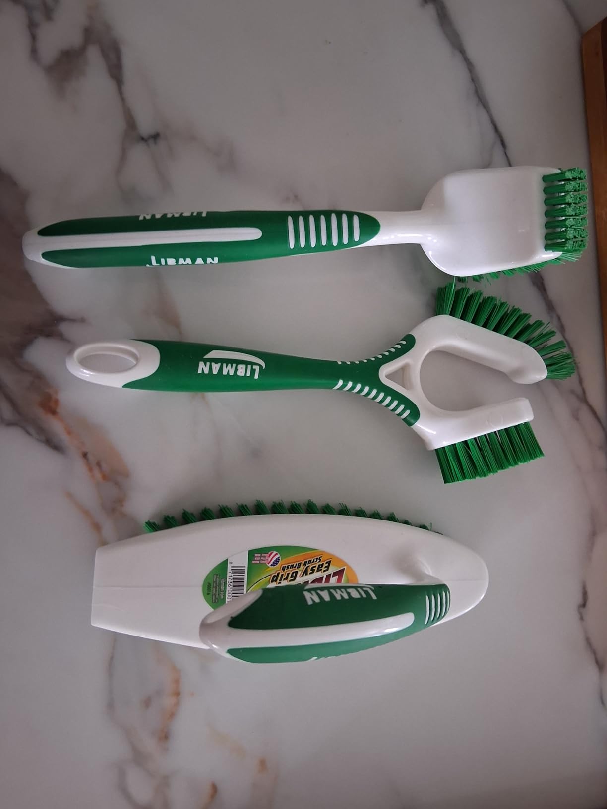 Libman Heavy Duty Scrub Brush Kit | Cleaning Brushes for Household Use | Tub Scrubber | Easy Grip Scrub Brush | Big Job Kitchen Brush | Dual Sided Tile & Grout Brush | 3 Different Brushes Included Customer Review Libman Heavy Duty Scrub Brush Kit | Cleaning Brushes for Household Use | Tub Scrubber | Easy Grip Scrub Brush | Big Job Kitchen Brush | Dual Sided Tile & Grout Brush | 3 Different Brushes Included - Customer Photo 1