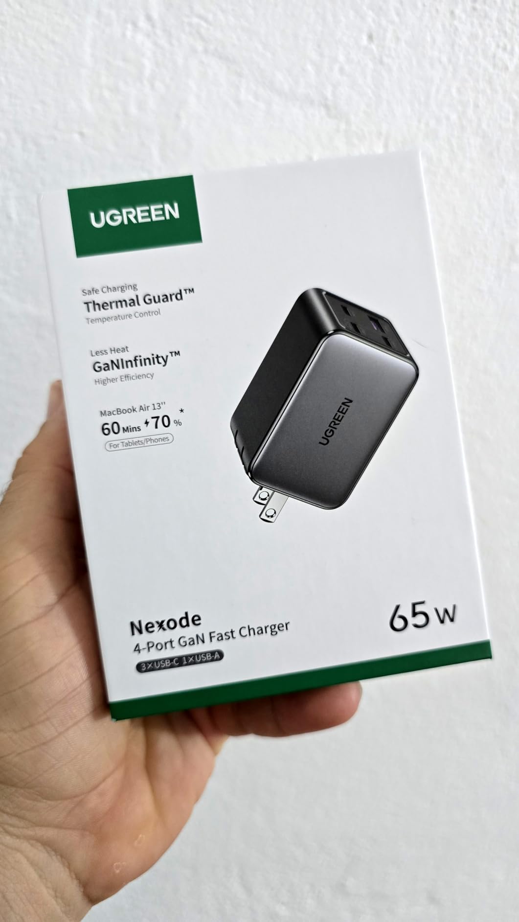 UGREEN Nexode 65W GaN USB C Wall Charger, 4-Port Fast Type-C Charger Compatible with MacBook Pro/Air, iPhone 17/16/15 Series, Galaxy S25/S24, Pixel 10/9, iPad Pro, Steam Deck - Customer Photo 2