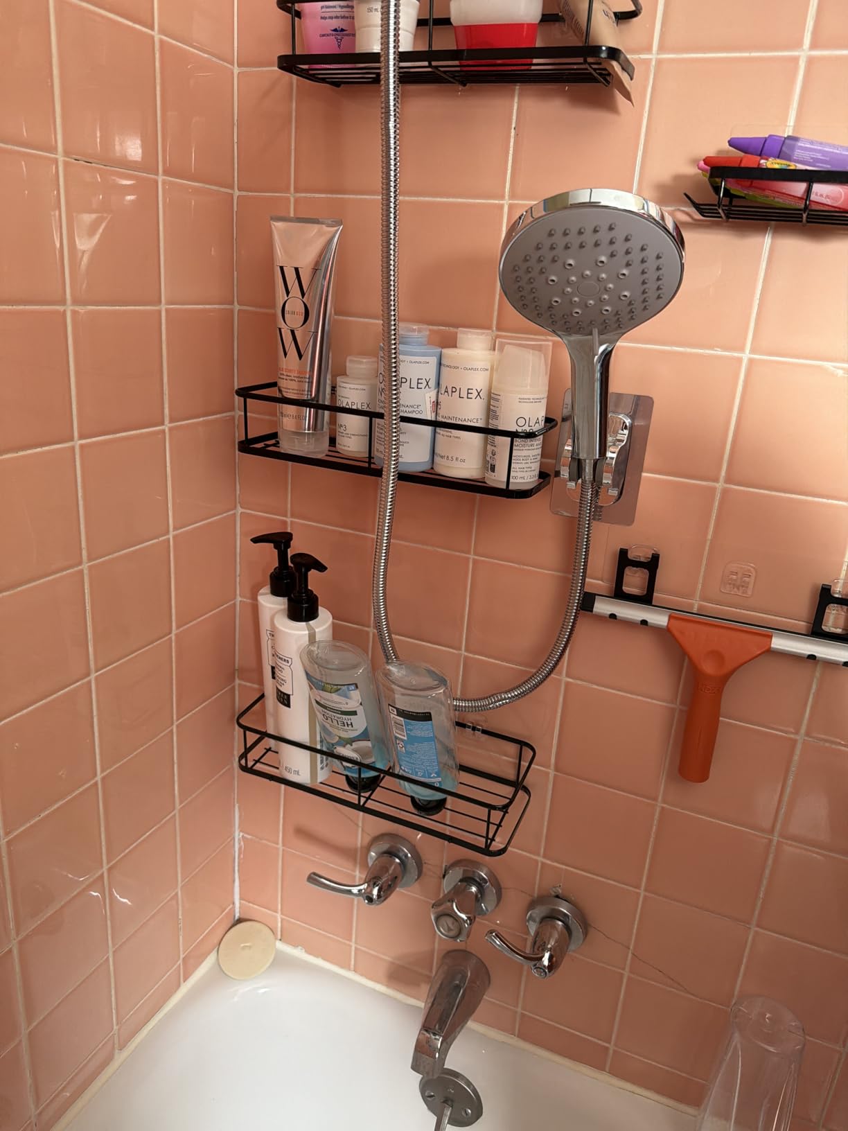 YASONIC Shower Caddy Adhesive, 100% Rustproof Shower Organizer with Soap Holder, 6 Pack Large Capacity shower Shelves for Inside Shower, No Drilling Bathroom Organizers and Storage for Home Decor Customer Review YASONIC Shower Caddy Adhesive, 100% Rustproof Shower Organizer with Soap Holder, 6 Pack Large Capacity shower Shelves for Inside Shower, No Drilling Bathroom Organizers and Storage for Home Decor - Customer Photo 1