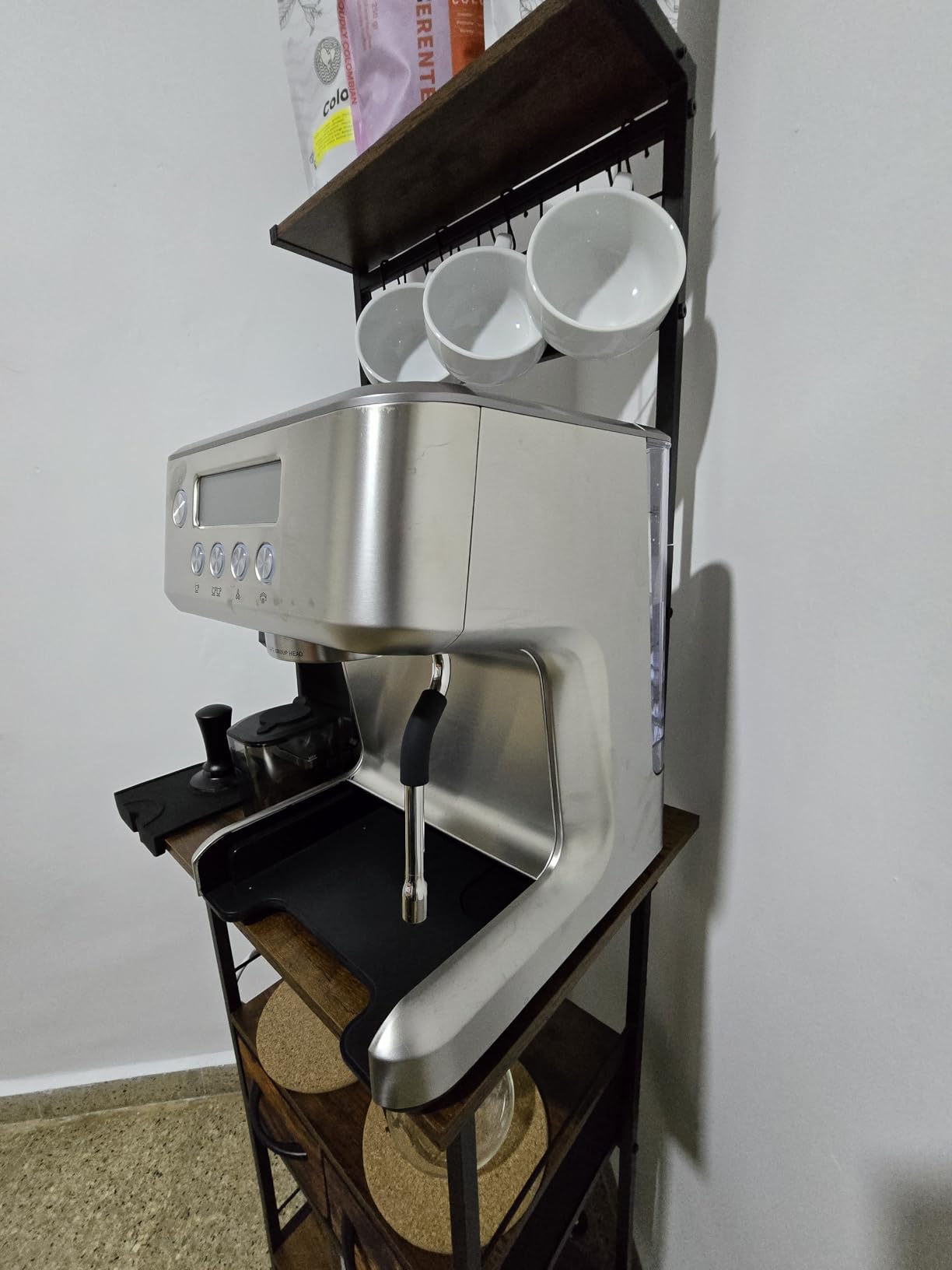 CASABREWS Ultra Espresso Machine with LCD Display, 20 Bar Espresso Maker with Powerful Milk Frother, Customizable Brewing Temperature, Barista-Level Latte and Cappuccino Machine for Home, Silver customer photo 2