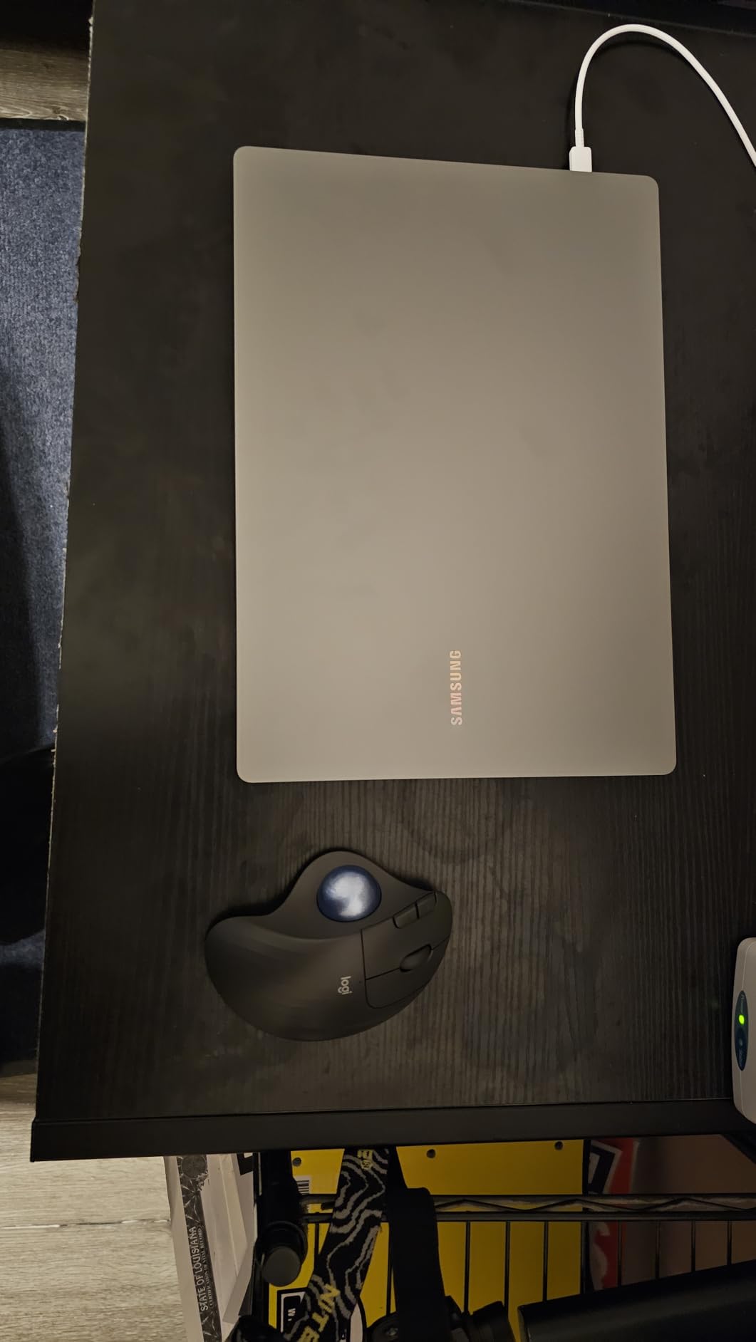 Logitech Ergo M575S Wireless Bluetooth Trackball Mouse - Black Silver Ball customer photo 2