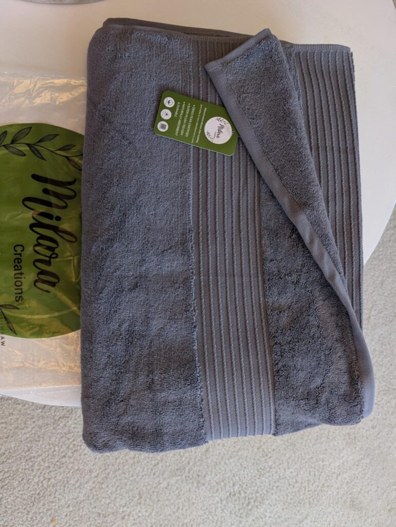 Milara Turkish Super-Plush Bathroom Hand Towels Set 2-Piece | Premium Cotton Hand Towels Set Absorbent, Durable with Hanging Loops | White Color Hand Towel, (16 x 30 Inches) Customer Review Best Hand Towel