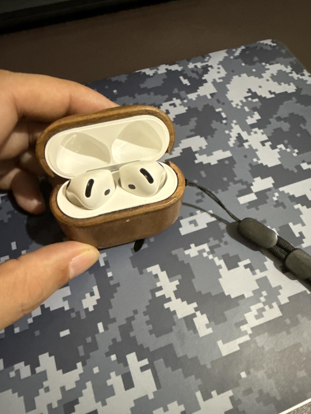 Apple AirPods 4 Wireless Earbuds, Bluetooth Headphones, Personalized Spatial Audio, Sweat and Water Resistant, USB-C Charging Case, H2 Chip, Up to 30 Hours of Battery Life, Effortless Setup for iPhone customer photo 2