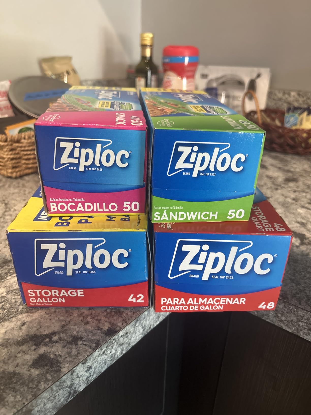 Ziploc Brand 190 Count Storage Bags Variety Pack, 42ct Storage Gallon and 48ct Storage Quart with Stay Open Design, 50ct Sandwich and 50ct Snack with Grip N Seal Technology - Customer Photo 2