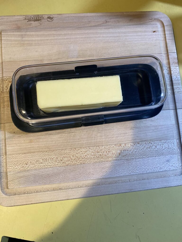 Pisol Butter Dish with Lid for Countertop and Refrigerator Door Shelf, Airtight Butter Keeper Container Customer Review Best Butter Dish