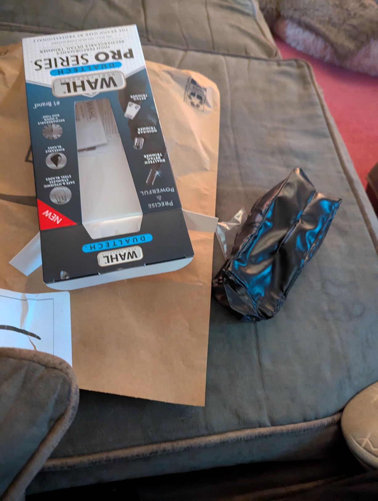Wahl Pro Series Rechargeable Eyebrow, Ear & Nose Hair Trimmer for Men - Painless DualTech Eyebrow Trimmer & Facial Hair Removal Device - Model 3025656 Customer Review Wahl Pro Series Rechargeable Eyebrow, Ear & Nose Hair Trimmer for Men - Painless DualTech Eyebrow Trimmer & Facial Hair Removal Device - Model 3025656 - Customer Photo 1