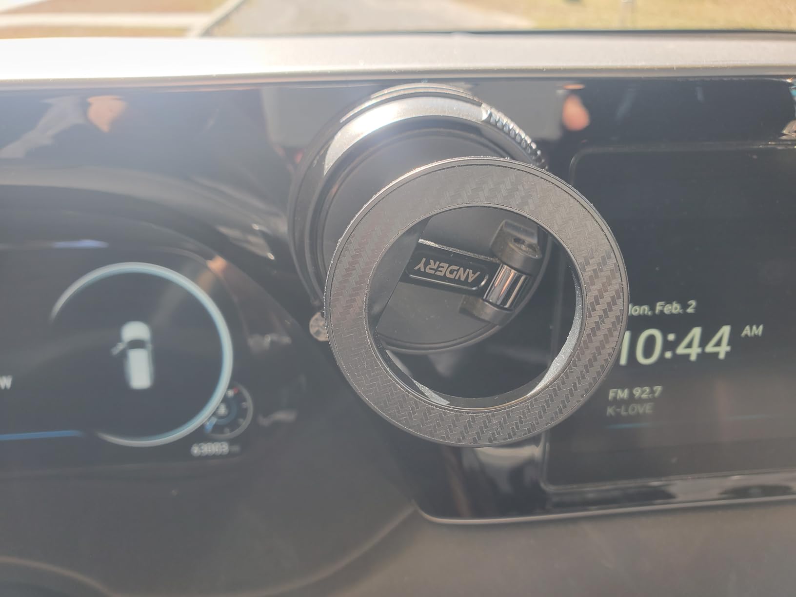 ANDERY Car Phone Holder for Magsafe 78+LBS Strongest Suction & 2400gf Magnetic 360° Adjustable Car Phone Mount, Phone Holders for Your Car for iPhone 17 Pro Max 16 15 14 13 12 Air Plus, Carbon Fiber Customer Review ANDERY Car Phone Holder for Magsafe 78+LBS Strongest Suction & 2400gf Magnetic 360° Adjustable Car Phone Mount, Phone Holders for Your Car for iPhone 17 Pro Max 16 15 14 13 12 Air Plus, Carbon Fiber - Customer Photo 1